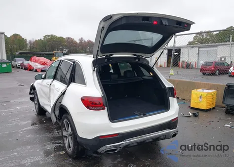 2022 Mercedes-Benz Glc 300 4Matic Suv from USA, damaged, VIN W1N0G8EB6NG118081